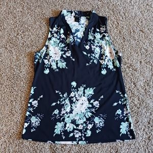 Womens Size Medium Ann Taylor Sleeveless v-neck blouse